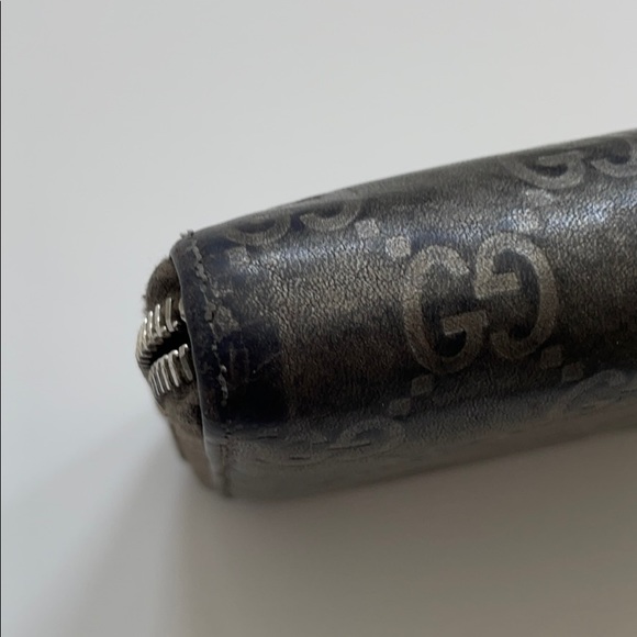 Authentic Gucci Wallet - Picture 6 of 7